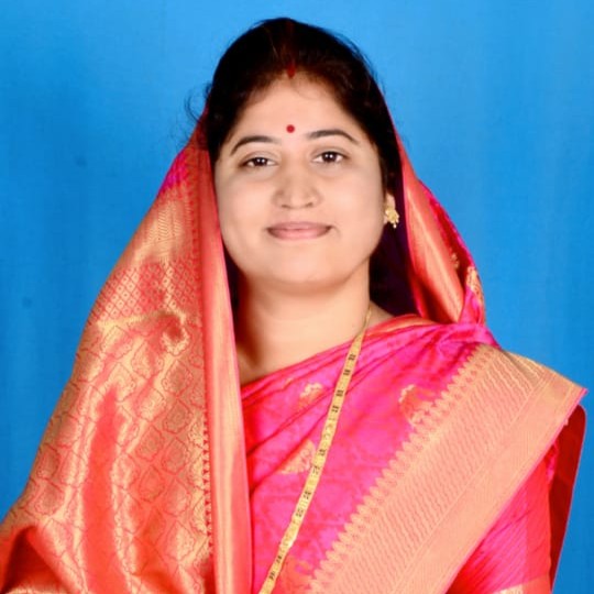 सौ. शालिनी सचिन निकम