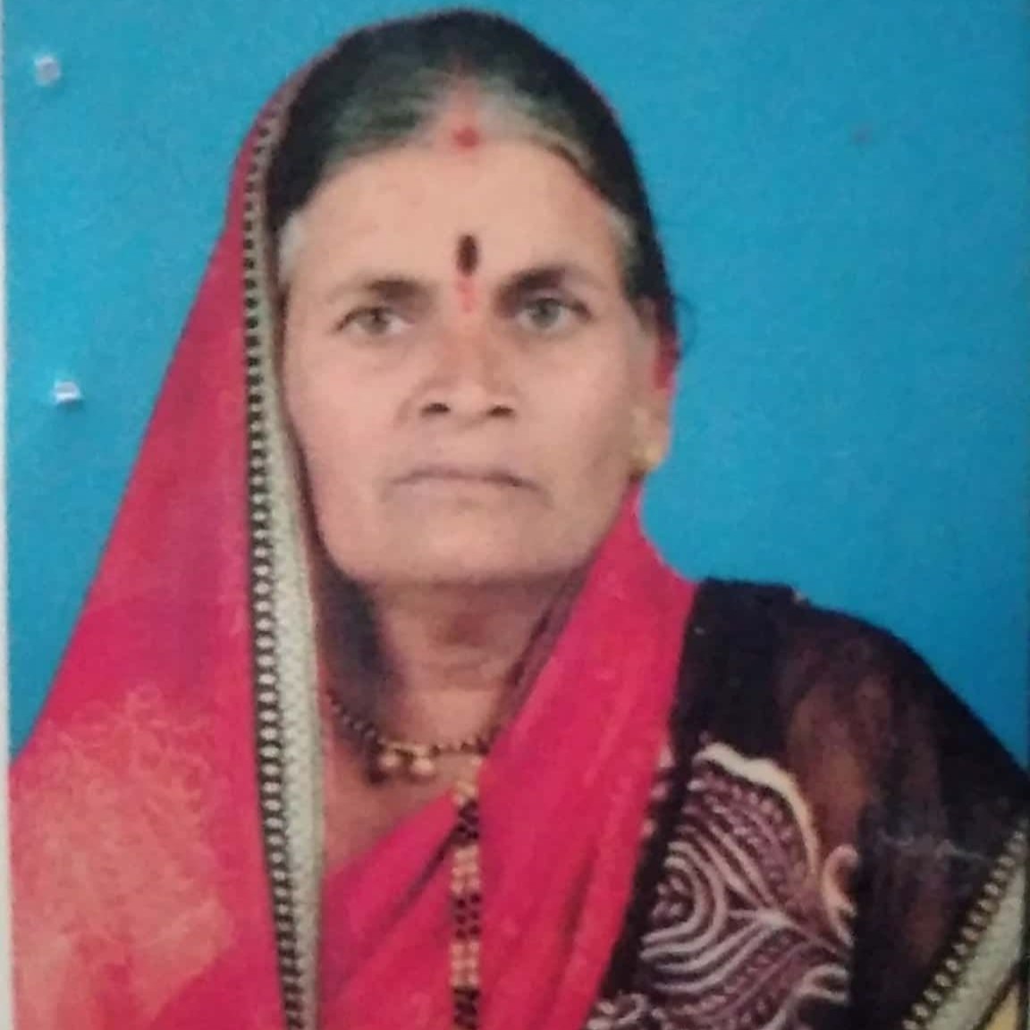 सौ.शारदा शंकरराव बहादुरे